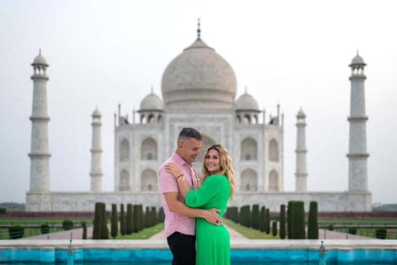 From Delhi: Taj Mahal Tour with Professional Photographer - Private Car Pickup From Delhi or Agra Cantt: The Logistics You’ll Appreciate