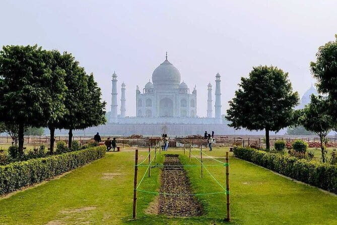 From Goa - Overnight Taj Mahal Agra Private Tour by Return Flights - Day 1 in Agra: Agra Fort at Dusk and Mehtab Bagh Photo Time