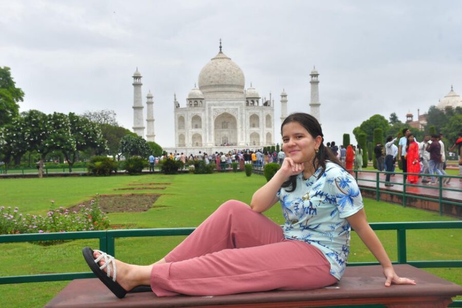 From Jaipur: Agra Private Day Trip with Taj Mahal &Agra Fort - Lunch and pacing: how to keep the day from feeling frantic