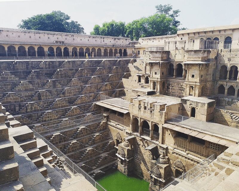 From Jaipur: Day Trip to Chand Baori and Bhangarh Fort - Key Points Worth Knowing
