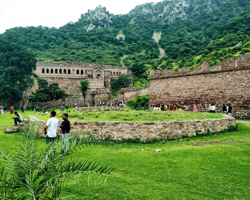 From Jaipur: Day Trip to Chand Baori and Bhangarh Fort - What You’ll See at Each Stop (Without the Guesswork)