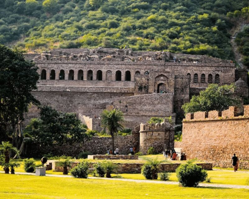 From Jaipur: Day Trip to Chand Baori and Bhangarh Fort - Who This Trip Suits (and Who Should Skip It)