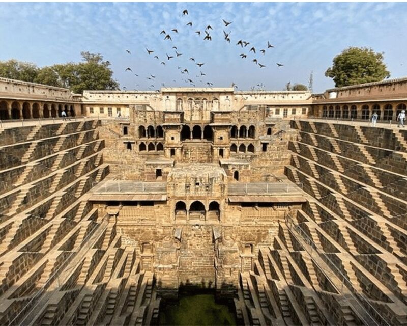 From Jaipur: Day Trip to Chand Baori and Bhangarh Fort - Practical Tips to Make the Day Smoother
