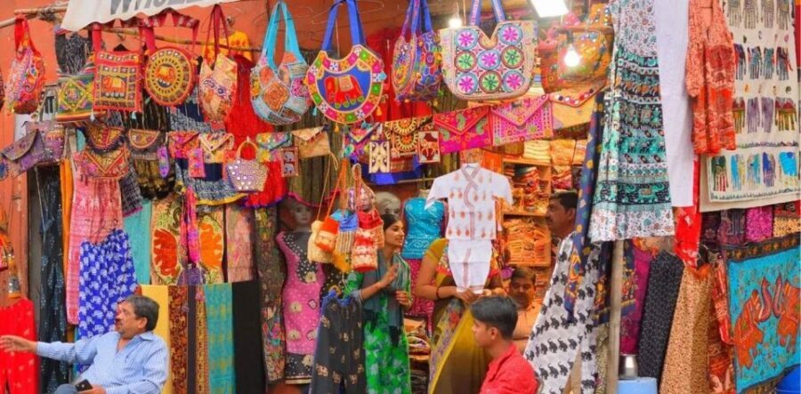 From Jaipur: Half-Day City Tour with Guide - Skip-the-line: how to benefit without losing patience