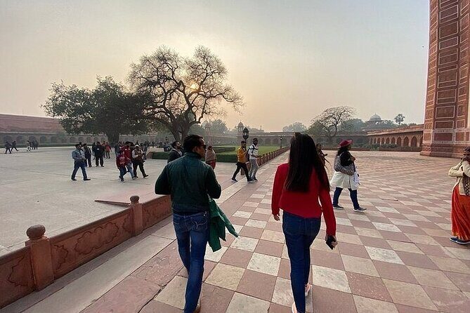 From Jaipur Private Taj Mahal & Agra Fort Day tour with Transfers - Agra Fort: the walled-city stop with Mughal power and mystery