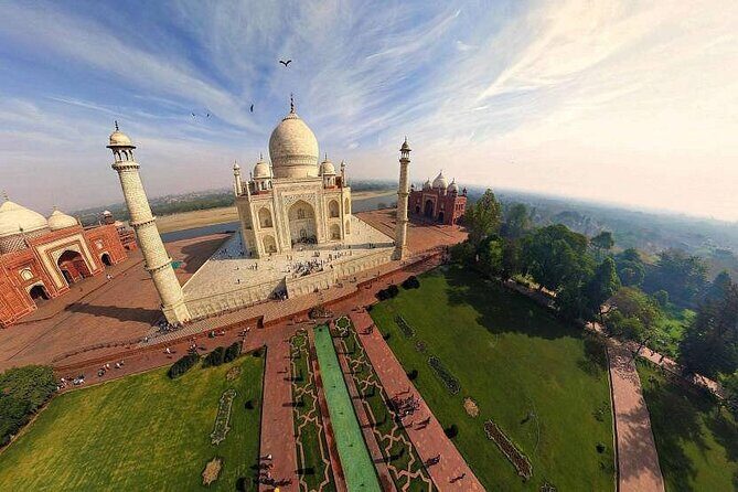 From Jaipur: Same Day Guided Taj Mahal, Agra Fort & Fatehpur Sikri Private Tour - Taj Mahal with a guide: what your ~2 hours is really for