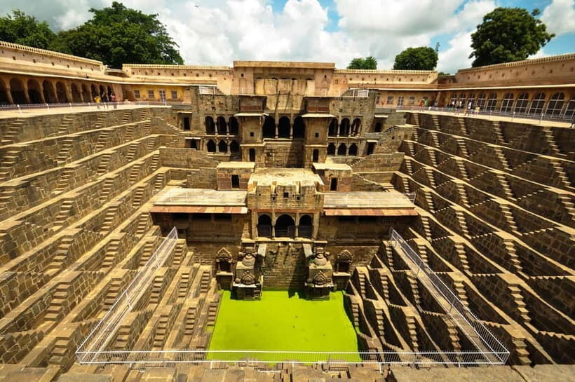 From Jaipur: Same Day Trip to Abhaneri Chand Baori Stepwell - Abhaneri: Harshat Mata temple grounds and why this stop matters