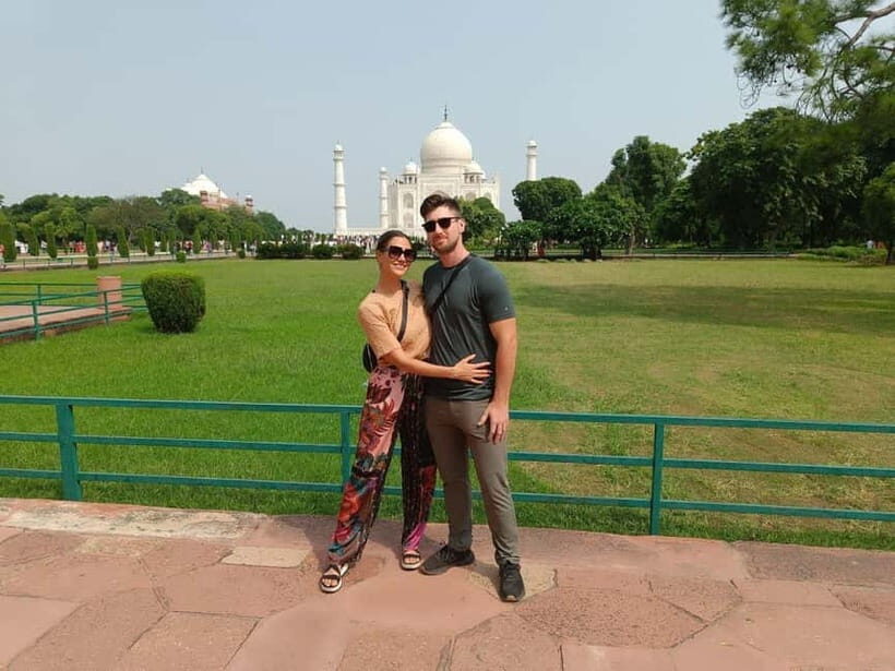 From Jaipur: Taj Mahal & Agra Private Guided Day Tour - Photo Tips That Keep You Out of Unnecessary Drama