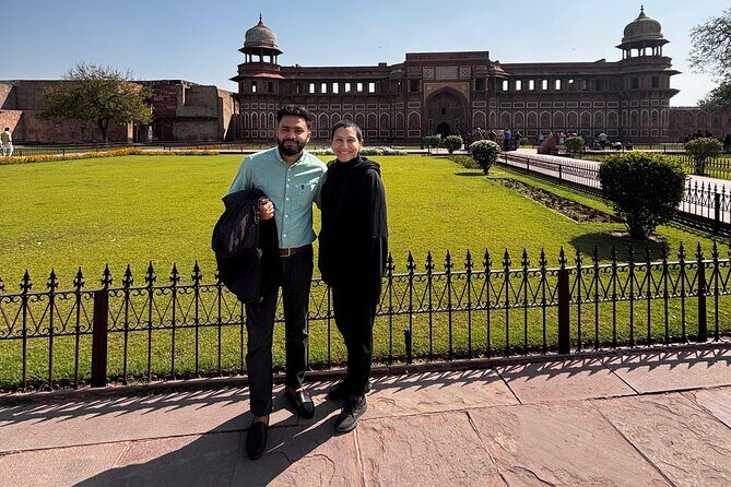 From Jaipur: Taj Mahal & Agra Tour with Transfer to Delhi by Car - The private car day: why AC and planned breaks are worth it
