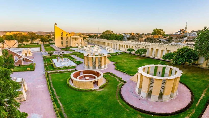 From New Delhi: Jaipur Day Trip by Train or Car - The guide makes the difference: Soni/Sonny, Vijay Gupta, and why explanations matter