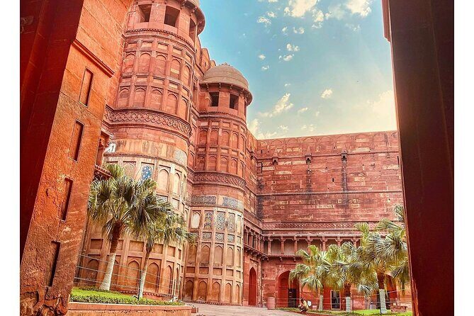 From New Delhi - Taj Mahal And Bay Taj Private Tour By Car - The drive to Agra: what to expect from the timing