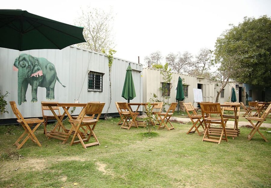 From New Delhi: Taj Mahal and Elephant Conservation Centre - Who should book this trip, and who should skip it