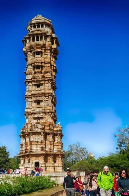 From Udaipur: Chittorgarh Fort Trip with Pushkar Drop-off - Key Things You’ll Notice Right Away
