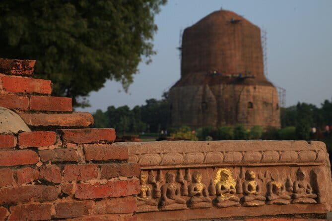 From Varansi: Day Tour to Sarnath with Boating and Ganga Aarti - Stop 1: Sarnath, where Buddha’s first sermon started