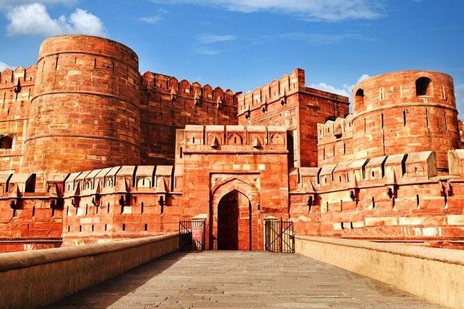 Full-Day City Tour of Agra visit The Taj Mahal, Agra Fort & Fatehpur Sikri - 8am Pickup and the Private AC Ride to Set the Pace