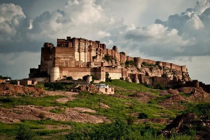 Full Day City Tour of Jodhpur visit Mehrangarh Fort and Jaswant Thada - Key things that make this day tour work
