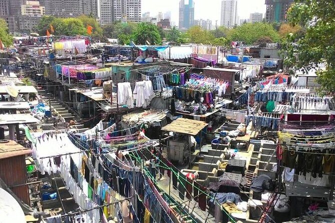 Full day city tour of Mumbai with guide & lunch - A single day in Mumbai that actually saves your energy