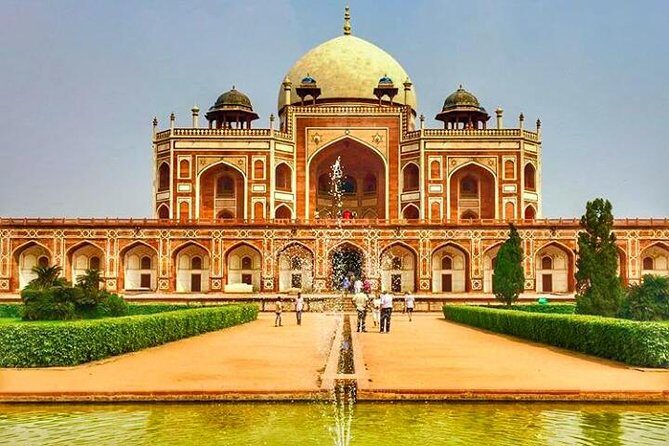 Full Day Delhi Local Sighseeing - Jama Masjid and Old Delhi by rickshaw: the fastest way to feel the city
