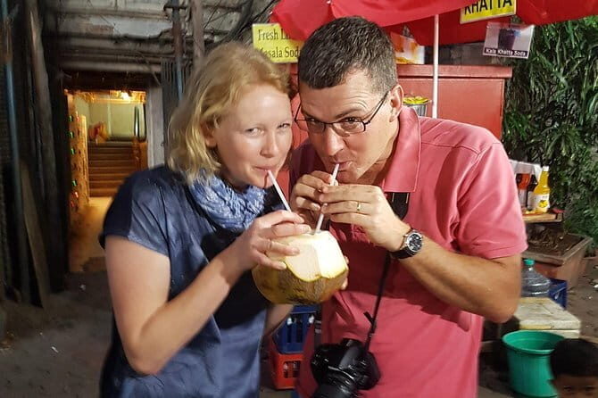 Full-Day Food Tour of Mumbai with Spice Bazaar Visit - Dhobi Ghat and the chai moment that actually teaches flavors