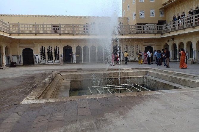 Full-Day Jaipur City Sightseeing Private Tour - Should You Book This Jaipur Private Tour?