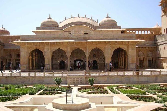 Full-Day Jaipur City Tour with Amber Fort and City Palace - Price and Value: What $44 Really Buys