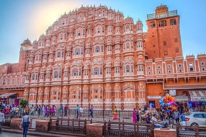 Full day Jaipur Excursion - A full-day Jaipur loop in an AC private cab