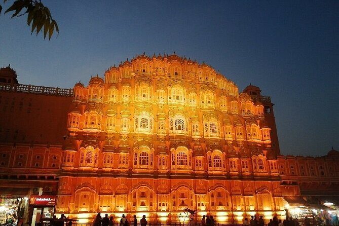 Full–Day Jaipur Sightseeing Tour - Hawa Mahal’s 953 jharokhas: what you’re really seeing