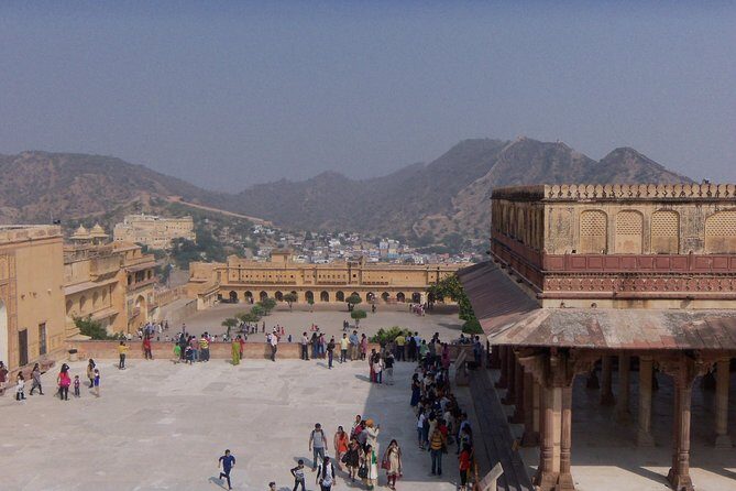 Full Day Jaipur sightseeing without Tickets - Jaipur’s big monuments, arranged for a smooth day
