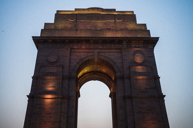 Full-Day New and Old Delhi Private Car Tour with Pick Up - Qutub Minar: UNESCO-scale sightseeing when you want the big moment