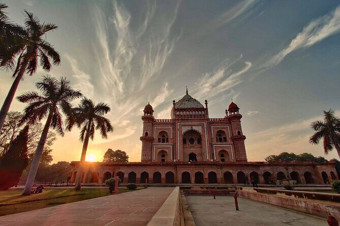 Full-Day New and Old Delhi Private Car Tour with Pick Up - Akshardham and Raj Ghat: ceremony, then Gandhi’s memorial