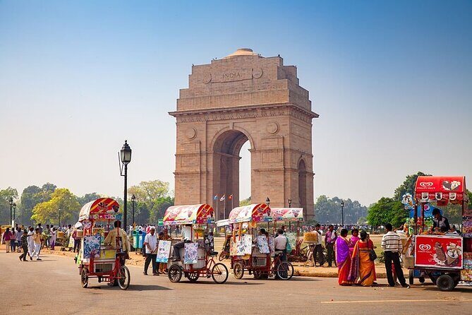 Full Day Old Delhi and New Delhi Tour - Morning pickup and the real comfort of private, AC transit