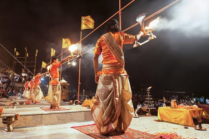 Full Day Private Guided Tour in Varanasi - Getting Around: AC Vehicle, Parking, and a Guide Who Keeps You on Track