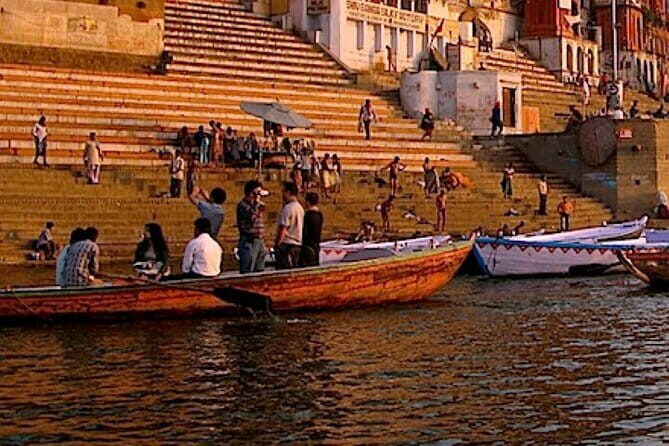 Full Day Private Guided Tour of Varanasi - New Vishwanath Temple: A Living Tradition, Not a Museum Piece