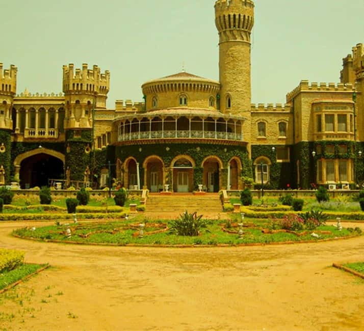 Full-day Private Sightseeing Tour of Bangalore - Tipu Sultan’s Summer Palace: history with a clear personality