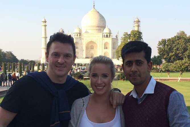 Full-Day Private Tour in Agra with Lunch - Taj Mahal timing, the Friday closure, and what you’ll actually do there