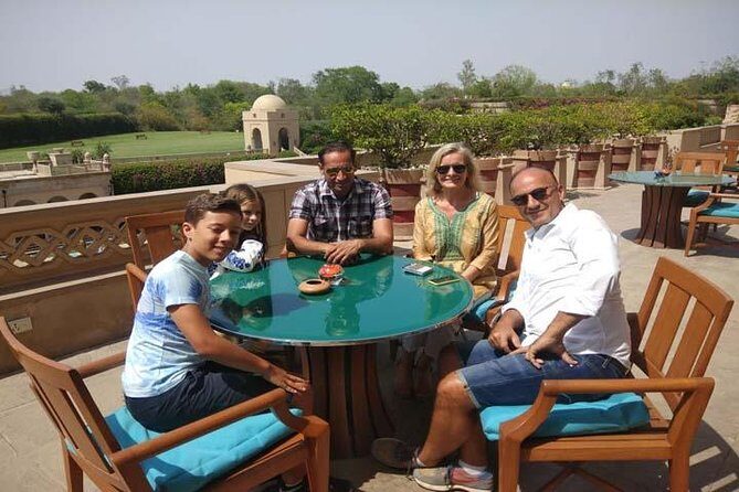 Full Day Private Tour of Taj Mahal and Agra from Delhi - Lunch Break: The Reset You Need Between Two Big Monuments