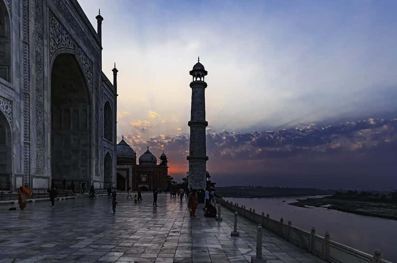 Full-Day Tour of Agra with Sunrise & Sunset at Taj Mahal - Key highlights worth your attention
