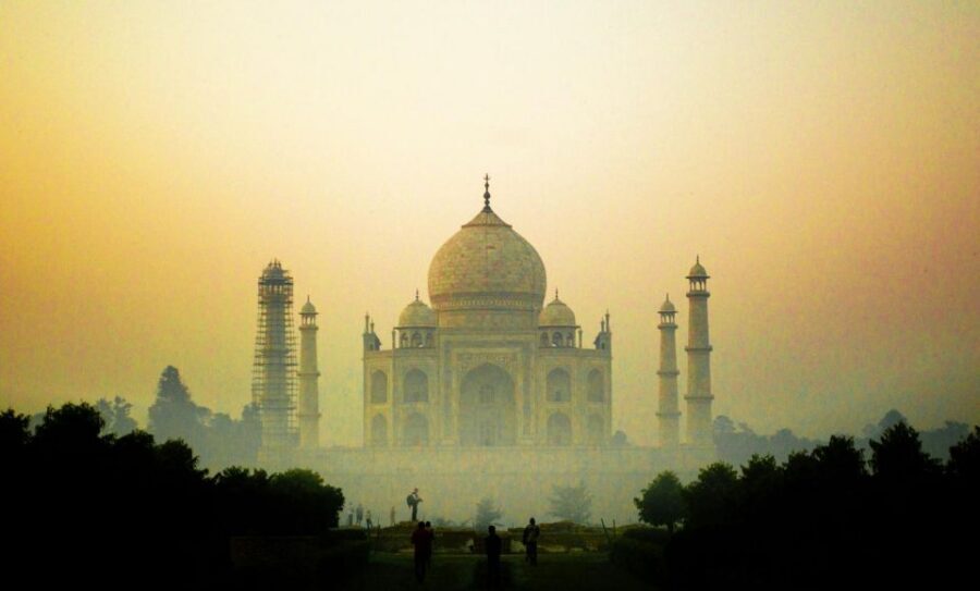 Full-Day Tour of Agra with Sunrise & Sunset at Taj Mahal - Agra Fort with Akbar: switching from romance to power