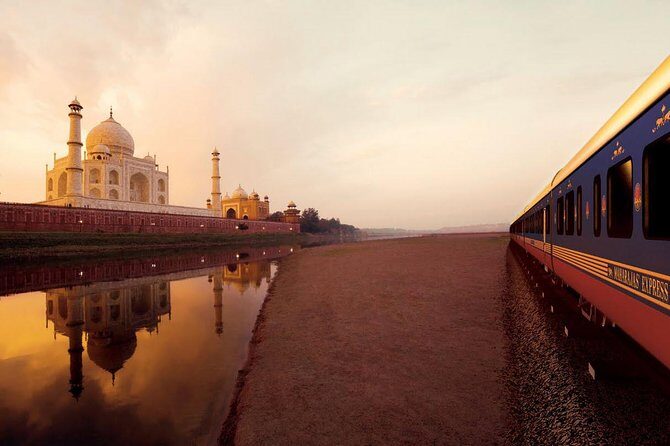 Full Day Trip to Taj Mahal From Delhi by Superfast Train - Taj Mahal First: How to Spend Your Up to 2 Hours