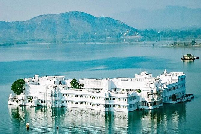 Full Day Udaipur Sightseeing Tour - How the Private A/C Ride Works (and Why It’s Worth It)