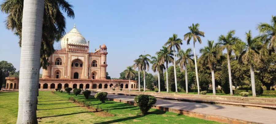Full or Half Day Private Guided Tour of Old and New Delhi - Key reasons this tour works in practice