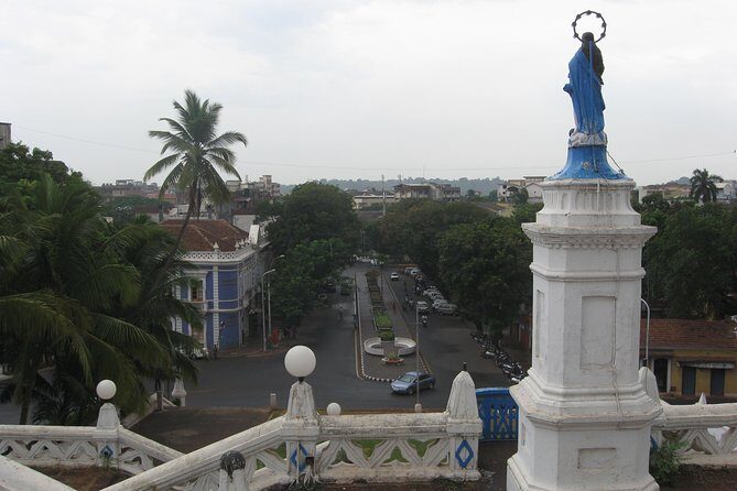Goa: 2-Hours Small Group Walking Tour of the Panjim City - Panjim’s Side Streets: Folklore, Conversations, and Money-Saving Tips