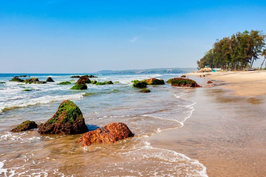 Goa: Beautiful Goa Beach Tour - Kerim Beach: steep-slope northern Goa and a calmer start