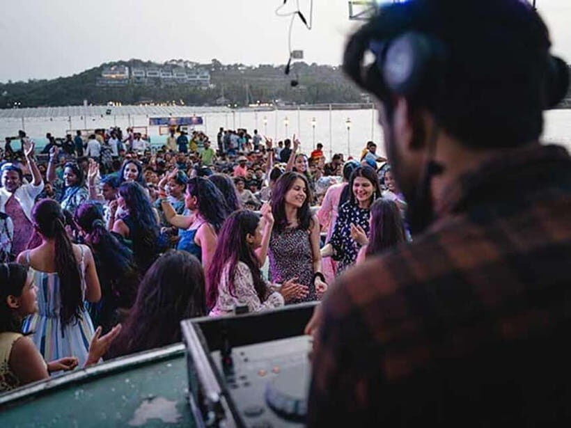 Goa: Sunset Cruise with Live Music, Dance and Cruise Sailing - Boat layout you’ll actually care about (three decks, two AC)