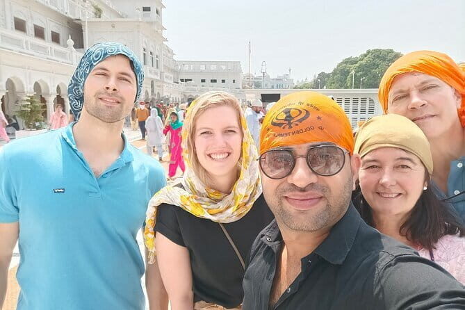 Golden Temple ( Private tour ) - Entering from the South Gate: energy first, meaning second
