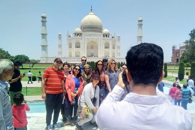 Golden Triangle Agra Jaipur with Lalit Private Drivers India - Price and logistics: is $290.46 per group good value?