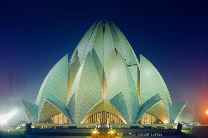 Golden Triangle Jaipur, Agra and delhi (05 Nights & 06 Days) - Amber Fort, City Palace, and the Hawa Mahal drive-by plan