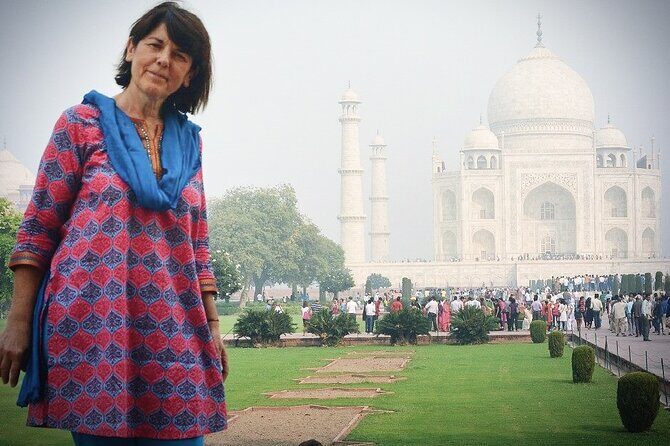 Golden Triangle of India : Delhi | Agra | Jaipur - A Balanced Reality Check: Shopping Stops and Meals You Control