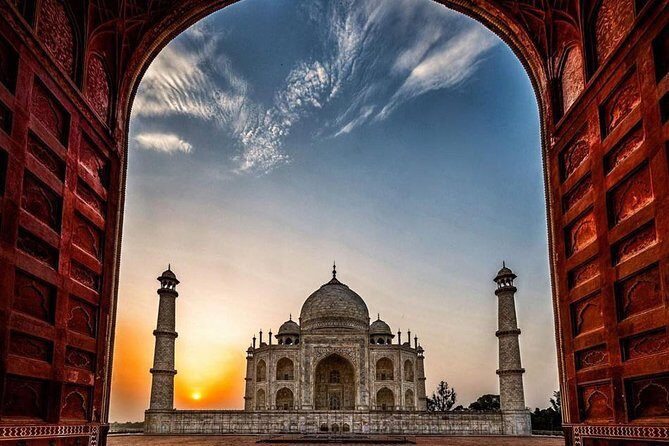 Golden Triangle Tour 05 Night / 06 Days - Hawa Mahal, City Palace, and the museum-and-science mix