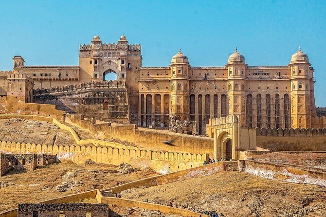 Golden Triangle Tour 2 Nights 3 days{Taj Mahal at Sunrise} - Day 1 Delhi to Agra: Old Delhi rickshaw + Qutub Minar